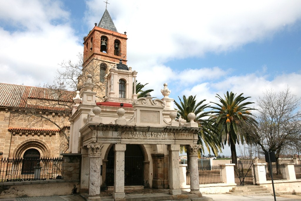 Basílica de Santa Eulalia y Hornito » Turismo Mérida